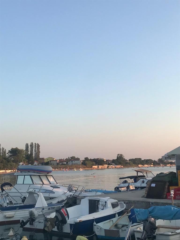 Apartments Zadar Nin Anton I Martina Vrsi Szoba fotó