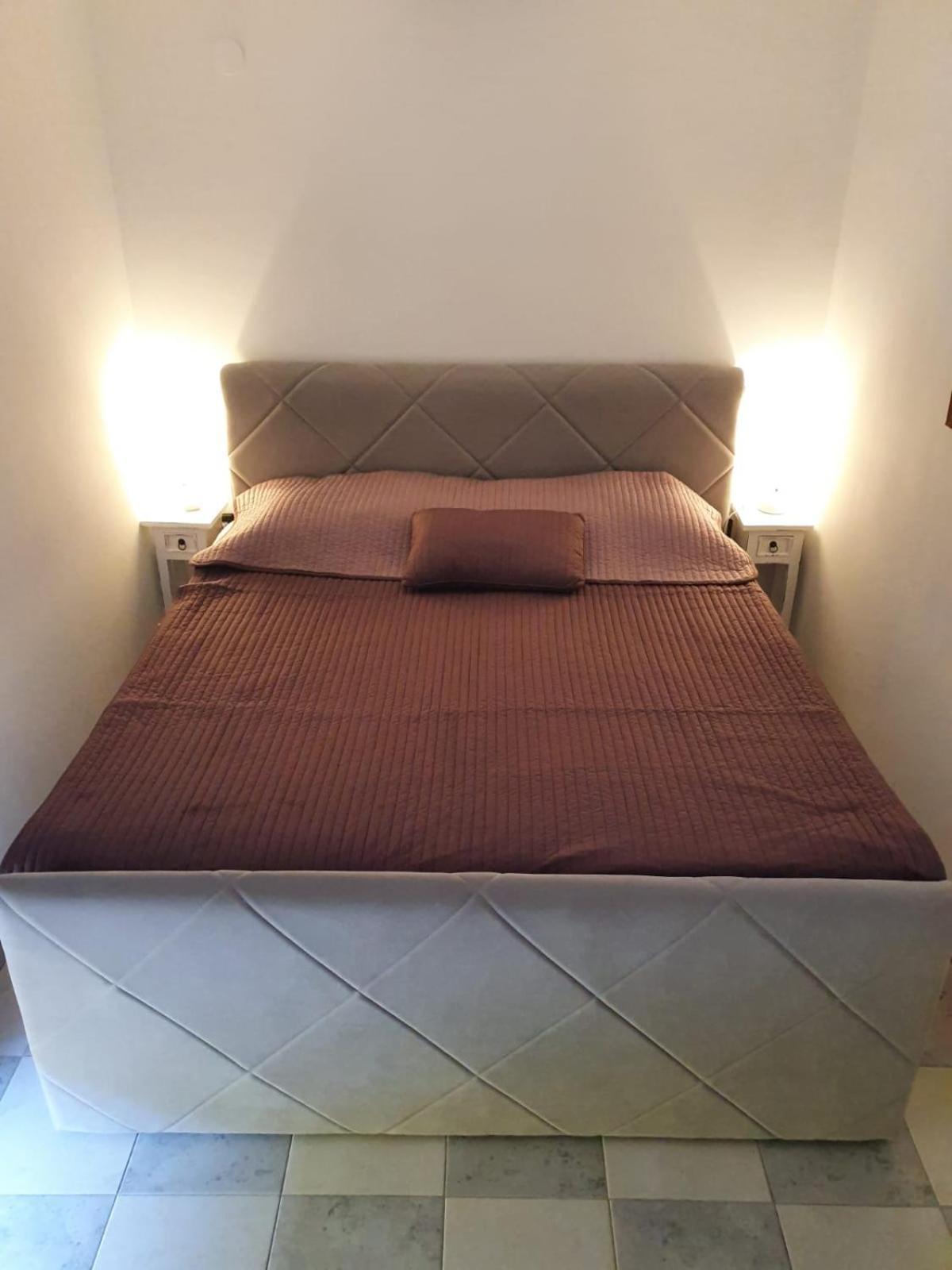 Apartments Zadar Nin Anton I Martina Vrsi Szoba fotó
