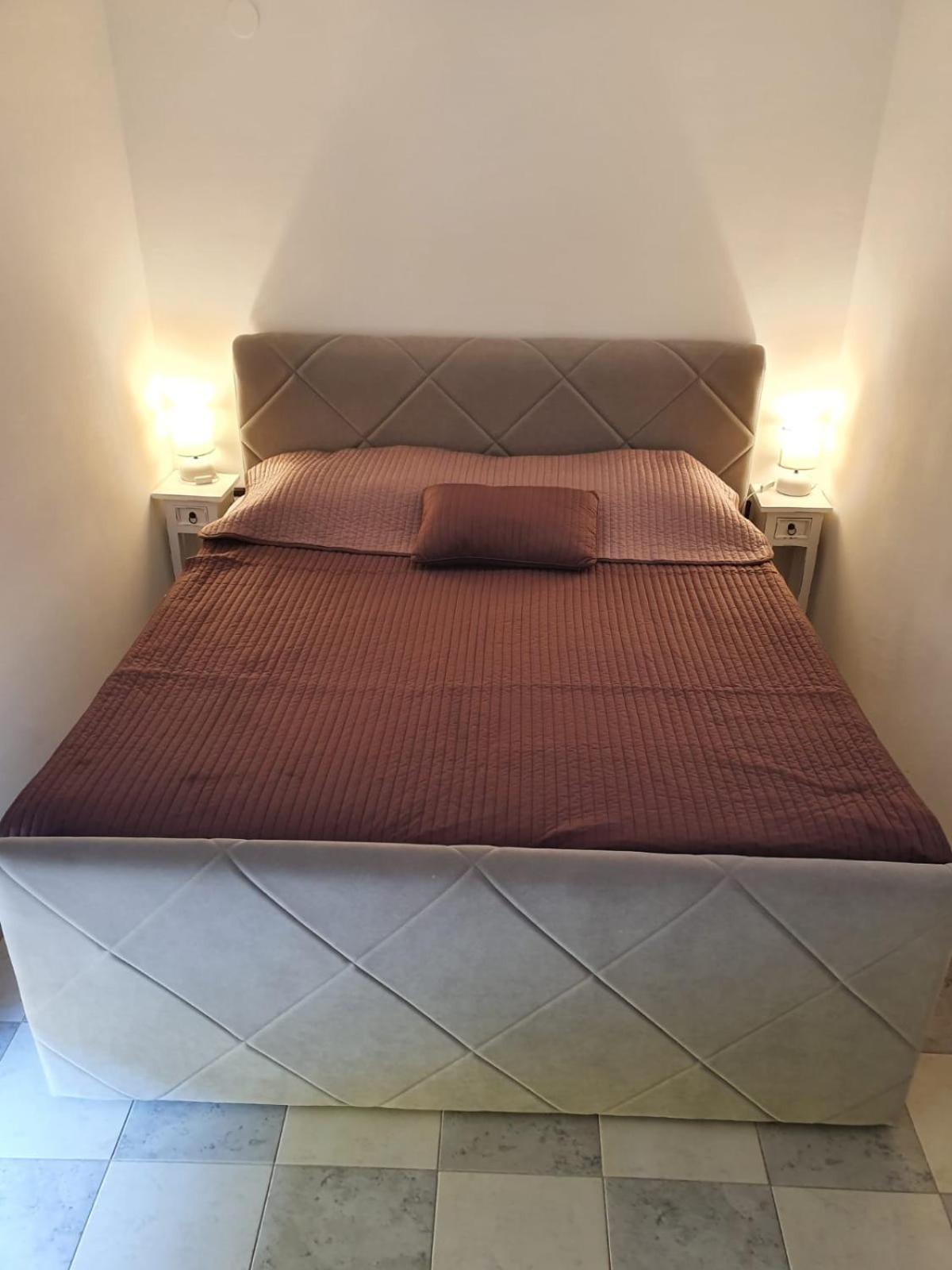 Apartments Zadar Nin Anton I Martina Vrsi Szoba fotó
